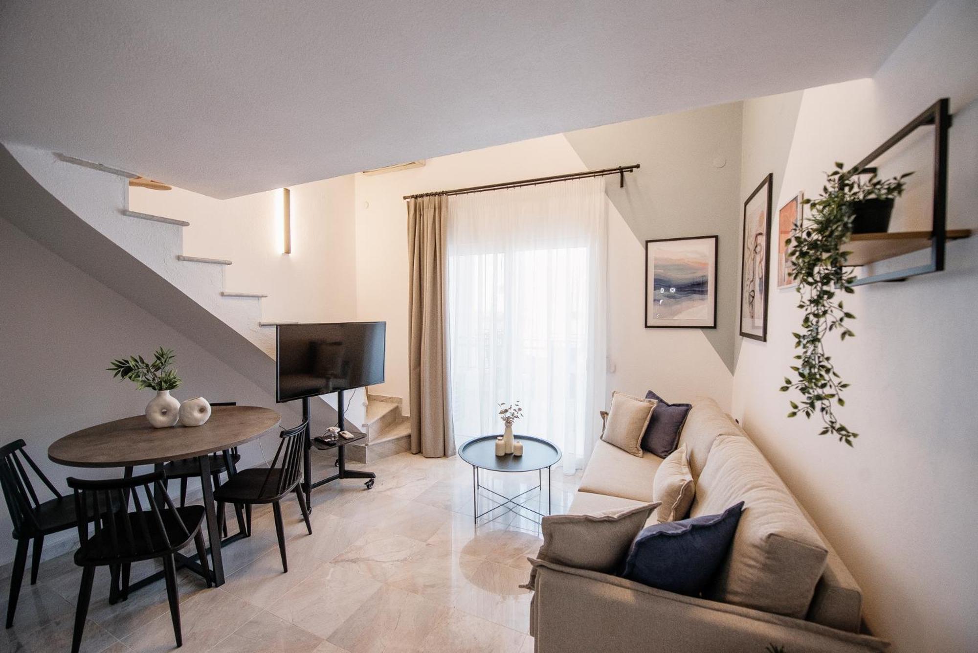 Armonia Seaside Lofts Apartment *
